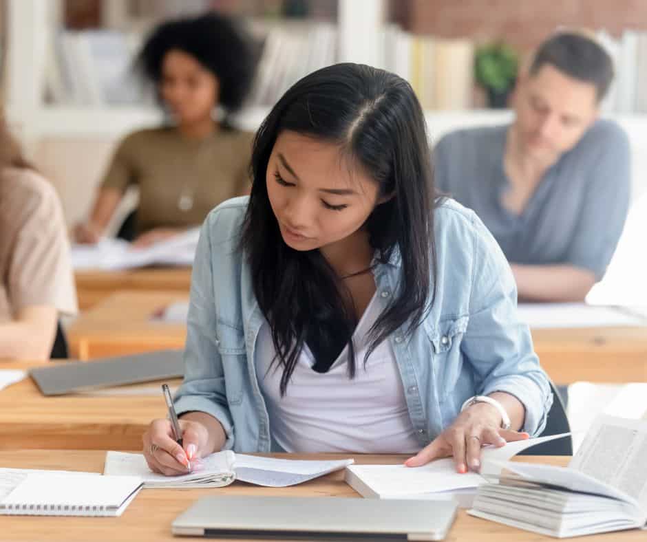 Study guides scaffold student learning for better retention.